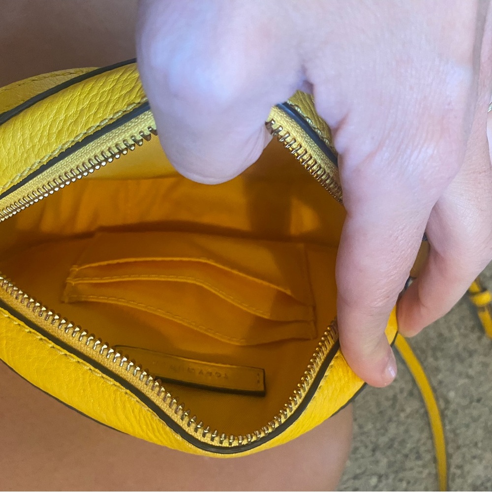 Tory Burch McGraw Round Leather Yellow Marigold Crossbody Purse Bag Tassels - Picture 7 of 9